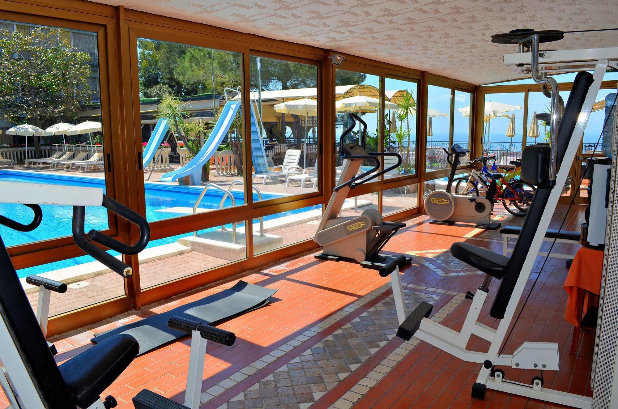 La Riserva Di Castel D'Appio- Charme & Relax Ventimiglia Exterior photo